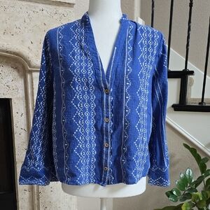 100% Cotton Zara Blue and White Patterned Button Down Shirt